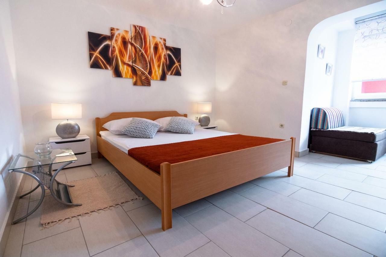 Apartmani Ivan Lopar Buitenkant foto