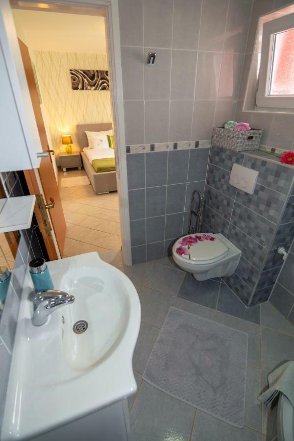 Apartmani Ivan Lopar Buitenkant foto