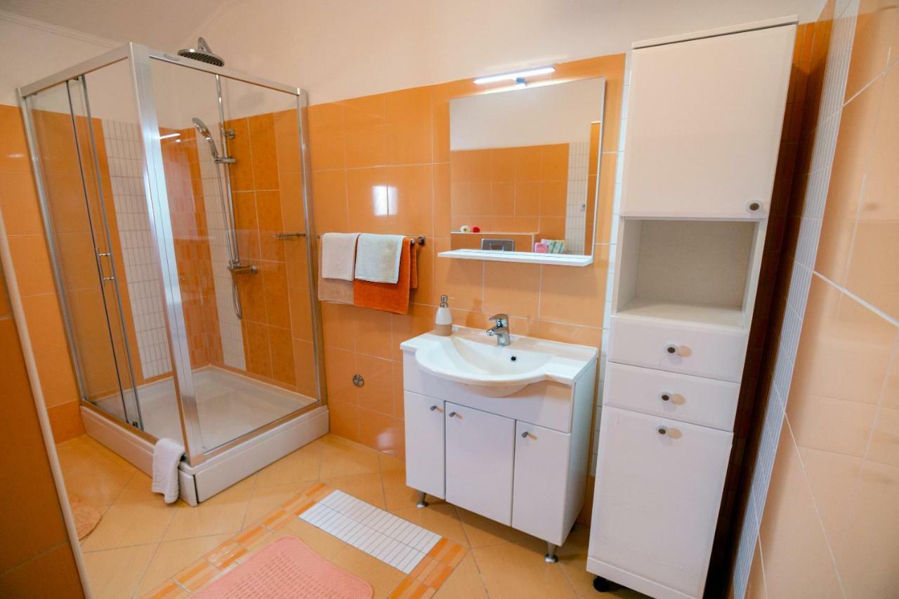 Apartmani Ivan Lopar Buitenkant foto