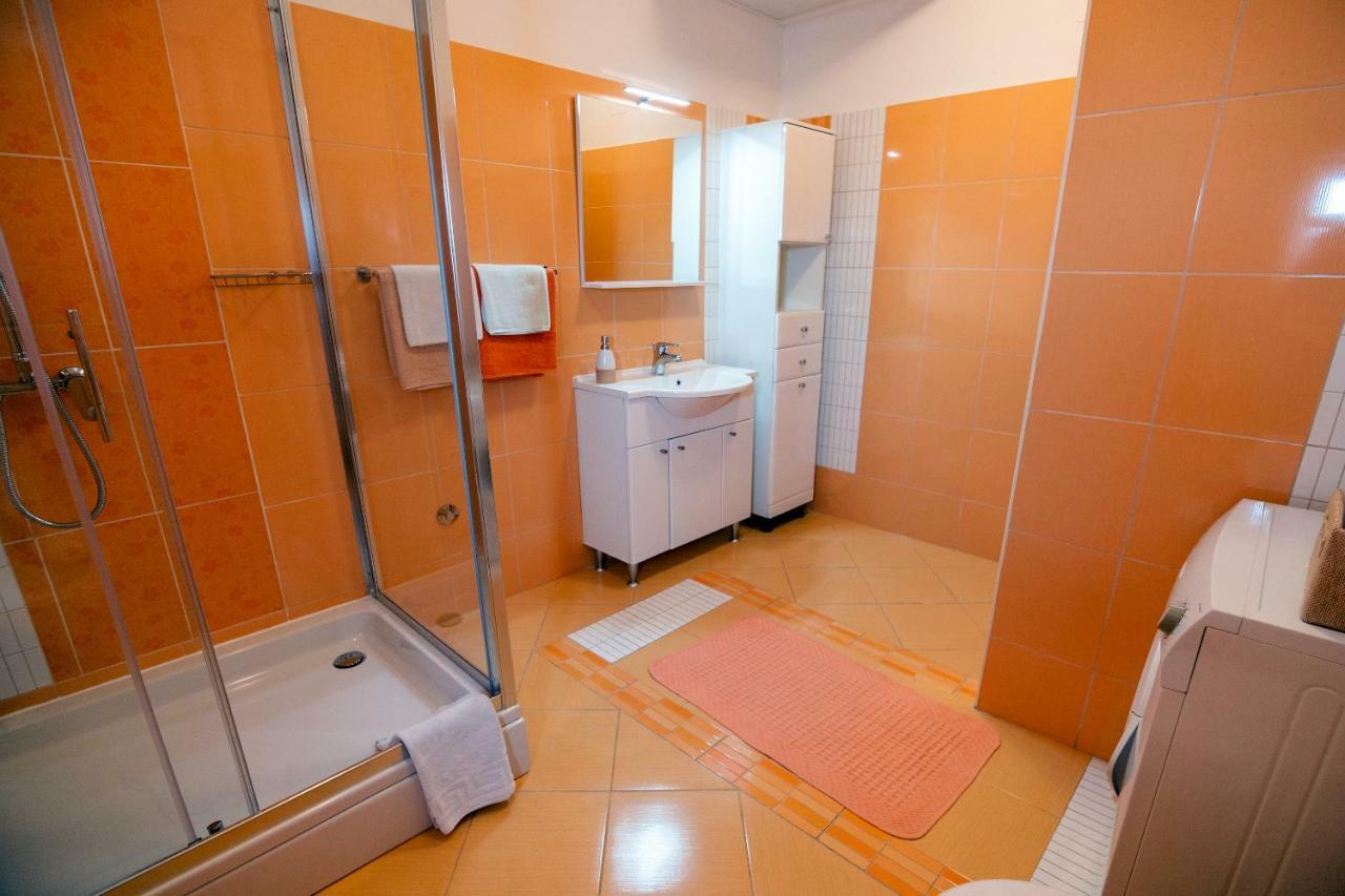 Apartmani Ivan Lopar Buitenkant foto