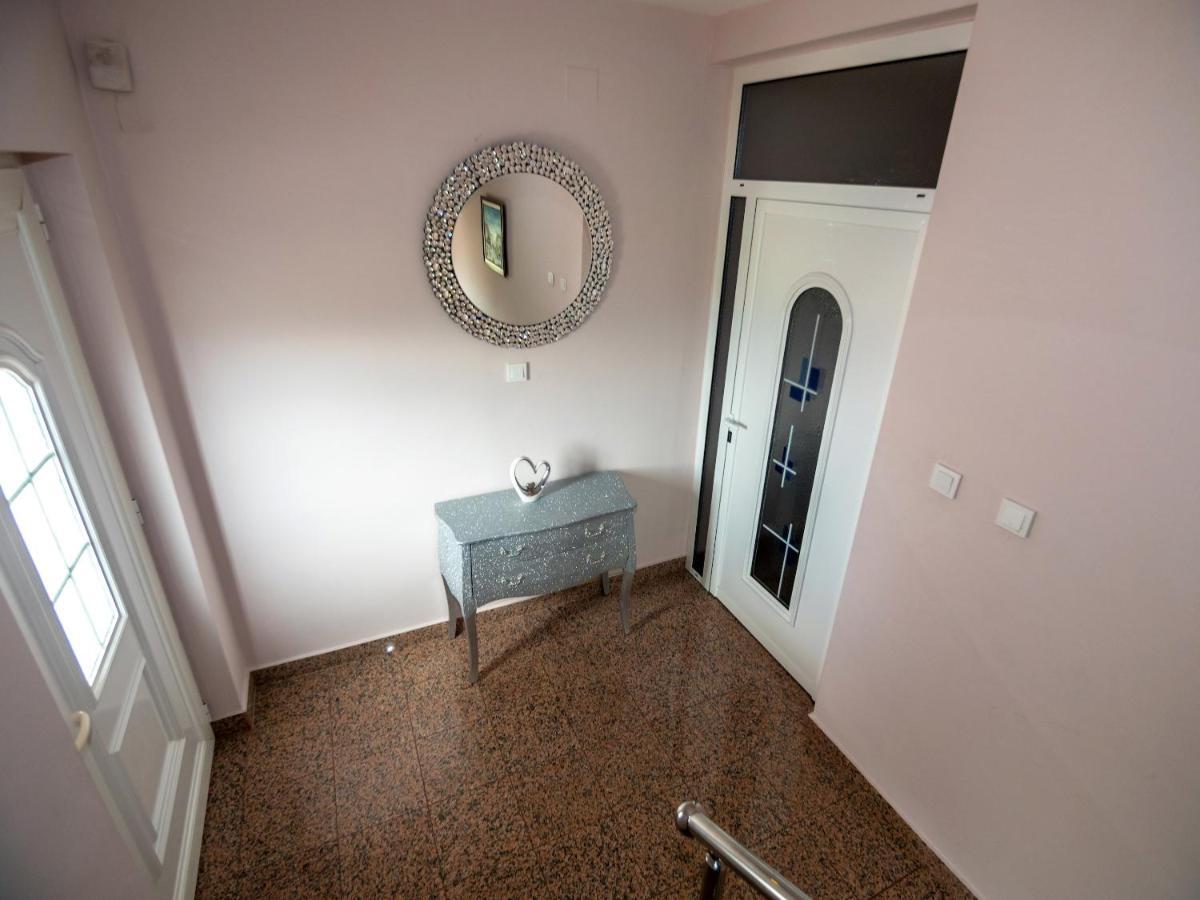 Apartmani Ivan Lopar Buitenkant foto